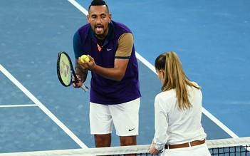 ‘Trai hư’ Nick Kyrgios tiếp tục gây hấn với trọng tài ở Úc mở rộng