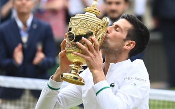 Djokovic lần thứ 6 đăng quang Wimbledon, cân bằng kỷ lục của Federer và Nadal