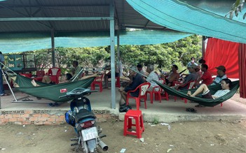 Vĩnh Long: Bắt quả tang 17 người đánh bạc trực tuyến với nhà cái bên Campuchia