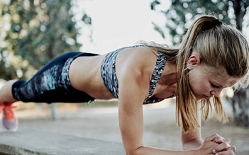 Cần tập plank trong bao lâu để đánh bay mỡ bụng?
