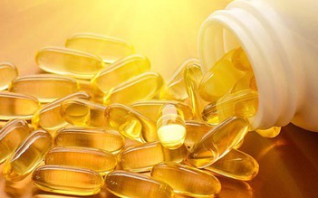 Tóc bị khô và hư tổn, cần bổ sung những chất gì?