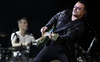 Thủ lĩnh nhóm U2 có thể phải từ bỏ guitar
