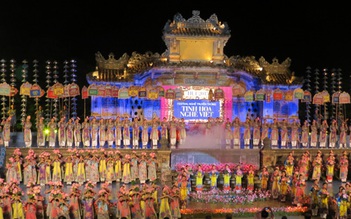 Khai mạc Festival nghề truyền thống Huế 2015