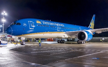 Tổng bí thư Nguyễn Phú Trọng chứng kiến bàn giao máy bay Boeing 787-9 Dreamliner đầu tiên cho VN