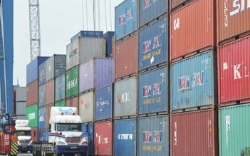 Container 'rác' đốt tiền