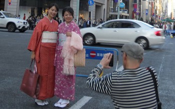 Thấy kimono nhớ áo dài