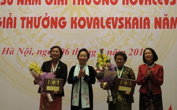 Trao giải thưởng Kovalevskaia 2015