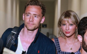 Taylor Swift vui vẻ hậu chia tay Tom Hiddleston