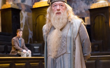 Giới tính thật của Albus Dumbledore được xác nhận trong ngoại truyện ‘Harry Potter’