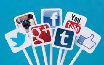 Cử tri thanh niên đề xuất giám sát chặt việc sử dụng mạng xã hội