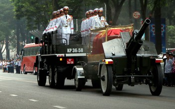 Hàng vạn người tiễn biệt nguyên Thủ tướng Phan Văn Khải