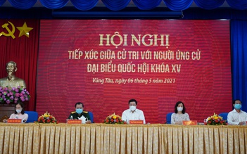 Phó thủ tướng Phạm Bình Minh tiếp xúc cử tri tại Vũng Tàu