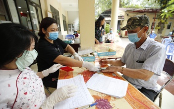 17 địa phương triển khai hỗ trợ tiền người dân khó khăn vì Covid-19