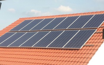 Dùng điện thoải mái vẫn tiết kiệm nhờ lắp điện mặt trời