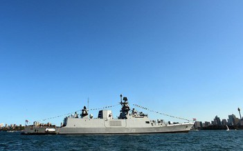 Tàu khu trục tàng hình của Hải quân Ấn Độ trở lại Đà Nẵng