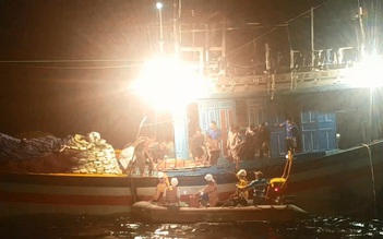 Vượt 400 hải lý, cứu ngư dân viêm ruột thừa cấp ở Hoàng Sa