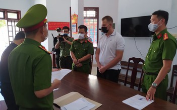 Đà Nẵng: Khởi tố, bắt tạm giam 'chuyên gia đá xế' người nước ngoài