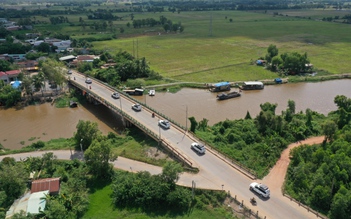 Ở Ban Mê mà nhớ Long An…