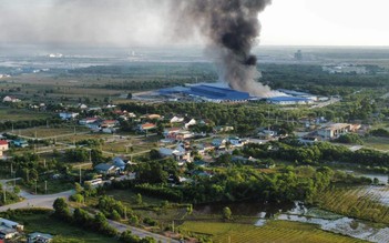 Thừa Thiên - Huế: Cháy lớn tại công ty dệt may Scavi