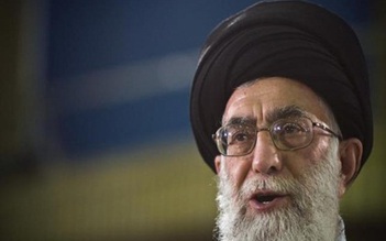 Iran tố Mỹ dùng sức mạnh quân sự để ép thỏa thuận hạt nhân