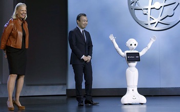Nhân viên bán hàng ở Nhật sắp thất nghiệp vì robot