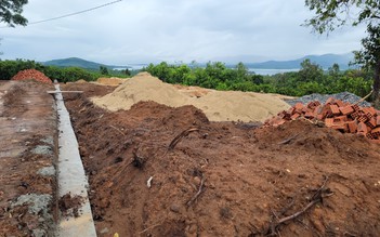 Kon Tum: Bị xử phạt vì hủy hoại đất, Chủ nhiệm UBKT đòi kiểm tra nhà lãnh đạo huyện