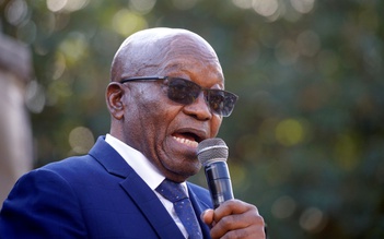 Cựu tổng thống Nam Phi tự nộp mình cho cảnh sát