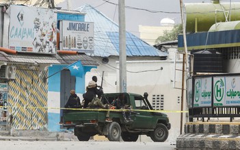 Khủng bố tấn công khách sạn ở Somalia, ít nhất 12 người thiệt mạng