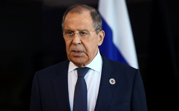 Hãng tin Mỹ nói Ngoại trưởng Nga Lavrov nhập viện ở Indonesia, Moscow bác bỏ