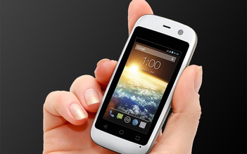 Smartphone nhỏ nhất thế giới giá chỉ 1,2 triệu đồng