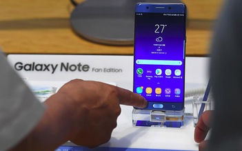 Bên trong mẫu máy Galaxy Note FE có gì?