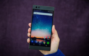 Razer Phone trình làng với màn hình siêu mượt, loa mạnh mẽ