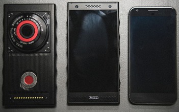 RED sắp ra mắt smartphone Hydrogen One màn hình 3 chiều và công nghệ nano