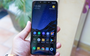 Smartphone Pocophone F1 màn hình 'tai thỏ' giá rẻ ra mắt