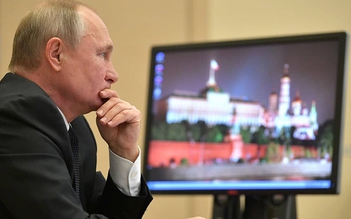 Tổng thống Nga Vladimir Putin vẫn dùng Windows XP bất chấp nguy cơ bị hack