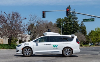 Waymo đình chỉ tất cả dịch vụ đến ngày 7.4 do Covid-19