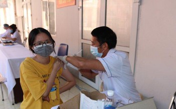 Từ ngày mai 5.11, học sinh Lào Cai được tiêm vắc xin Pfizer phòng Covid-19