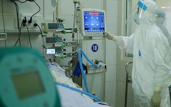 Giám đốc Sở Y tế Lào Cai: '10 người về từ Bình Dương, 4 người nhiễm Covid-19'