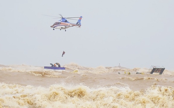 Cục phó cứu nạn nói gì về vụ trực thăng cứu hộ thuyền viên tàu Vietship 01?