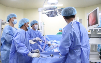 Phẫu thuật cắt thận cùng toàn bộ niệu quản cho bệnh nhân ung thư