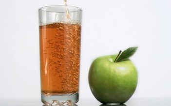 Nước ép táo giúp chữa viêm ruột cho trẻ nhỏ