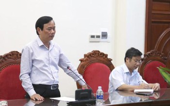 Vụ 'ký 8 quyết định tuyển dụng trước khi nghỉ hưu': Ông Đinh Quý Nhân bị đề nghị cách chức Tỉnh ủy viên