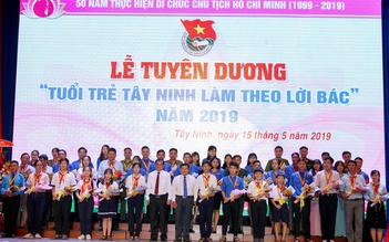 Tuyên dương 50 gương thanh niên, thiếu nhi tiêu biểu