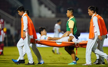 HLV Huỳnh Đức lo sốt vó khi Hà Đức Chinh chưa thể thi đấu