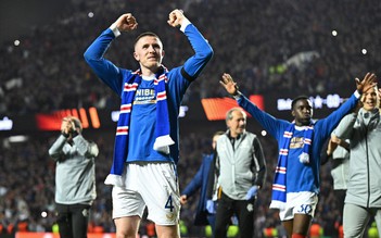 Kết quả Europa League: Pha lập công muộn của John Lundstram đưa Rangers vào chung kết