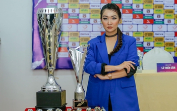 ‘Nữ tướng làng phủi’ gây sốc với AMY Cup ra mắt hoành tráng, giải thưởng trăm triệu