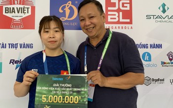 Cô gái vàng cử tạ phá kỷ lục SEA Games nhận thưởng nóng của báo Thanh Niên