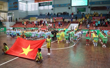 Nhiều trận thắng cách biệt ở vòng chung kết Giải bóng đá Nhi đồng toàn quốc