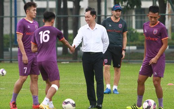 ‘Người mát tay’ Hồ Hồng Thạch: Kiên trì trẻ hóa lâu dài, không chạy theo thành tích