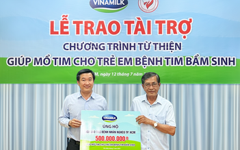 Vinamilk tiếp tục hỗ trợ phẫu thuật tim và mắt cho trẻ em khó khăn